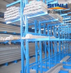 Heavy duty cantilevered shelves
